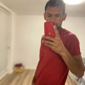 Meet your Posher, Yader gerardo